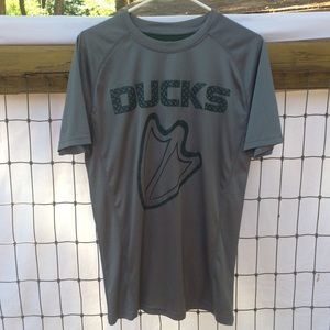 Oregon Ducks • Men’s T-Shirt • Size M • Grey Green